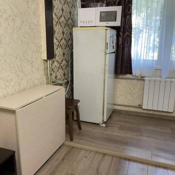 Продается 1-комнатная квартира, 18 м²