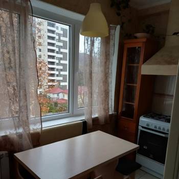 Продается 3-х комнатная квартира, 49 м²