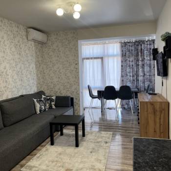Продается 1-комнатная квартира, 36 м²