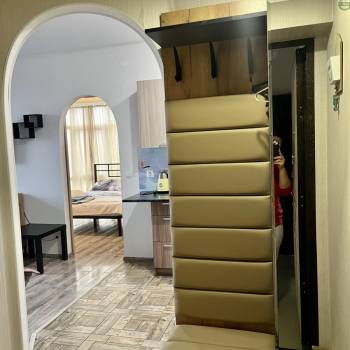 Продается 1-комнатная квартира, 36 м²