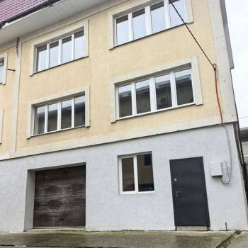 Сдается Нежилое помещение, 250 м²