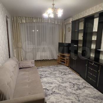 Сдается 1-комнатная квартира, 38 м²