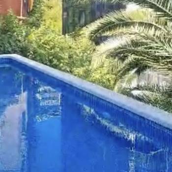 Продается 1-комнатная квартира, 40,6 м²