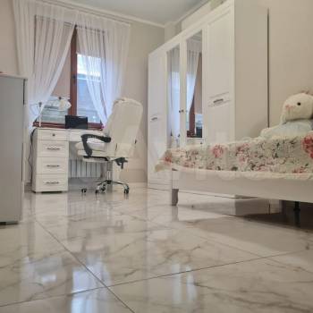 Продается Многокомнатная квартира, 110,4 м²