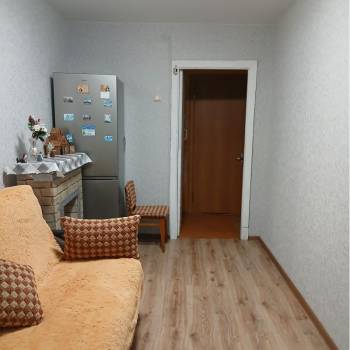 Продается 1-комнатная квартира, 53 м²