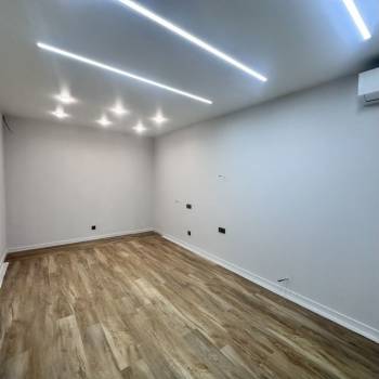 Продается 1-комнатная квартира, 36 м²