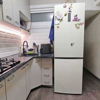 Продается 1-комнатная квартира, 32 м²