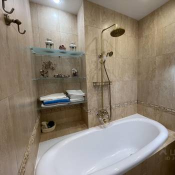 Сдается 2-х комнатная квартира, 64 м²