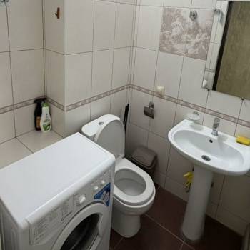 Сдается Многокомнатная квартира, 80 м²