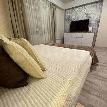 Продается 2-х комнатная квартира, 90 м²