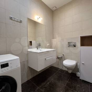 Продается 2-х комнатная квартира, 90 м²