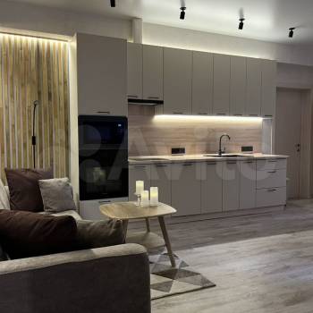 Продается 2-х комнатная квартира, 90 м²