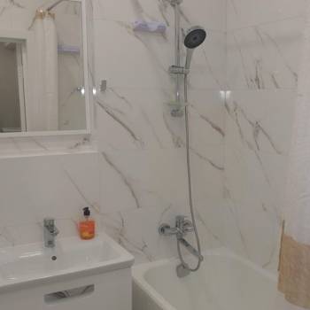 Продается 1-комнатная квартира, 37 м²