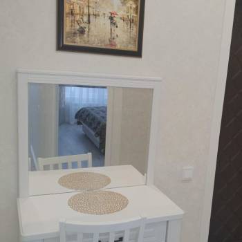 Продается 1-комнатная квартира, 37 м²