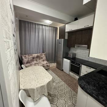 Сдается Многокомнатная квартира, 45 м²