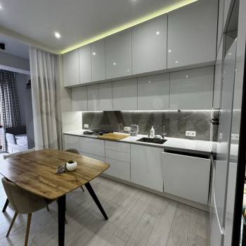 Сдается 1-комнатная квартира, 46 м²