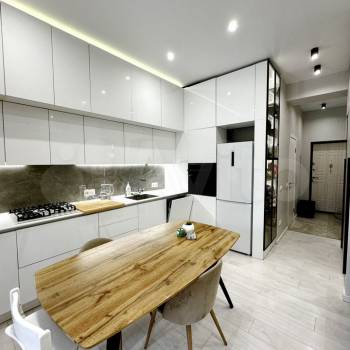 Сдается 1-комнатная квартира, 46 м²