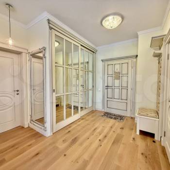 Продается 2-х комнатная квартира, 87 м²