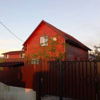 Продается Дом, 180 м²