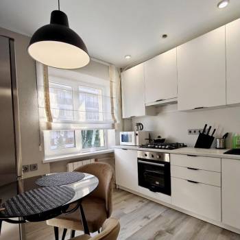 Продается 1-комнатная квартира, 39 м²