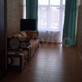 Сдается 1-комнатная квартира, 40 м²