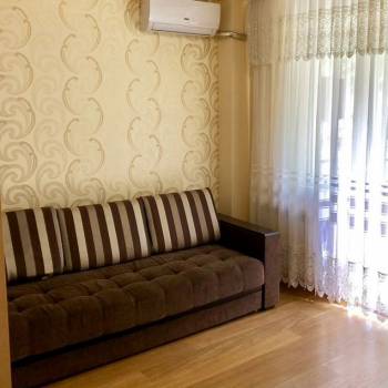 Продается 1-комнатная квартира, 27 м²