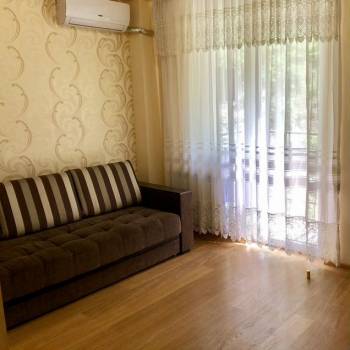 Продается 1-комнатная квартира, 27 м²