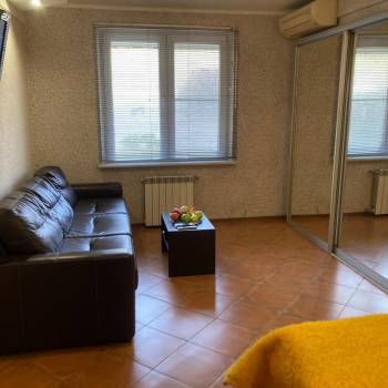 Сдается 1-комнатная квартира, 43 м²