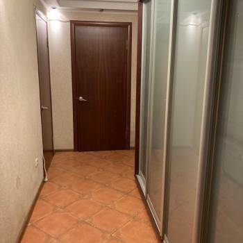 Сдается 1-комнатная квартира, 43 м²