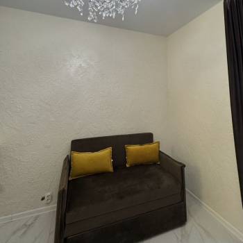 Продается 1-комнатная квартира, 15,4 м²