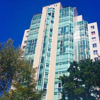 Продается 3-х комнатная квартира, 130 м²