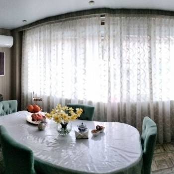 Продается 3-х комнатная квартира, 130 м²