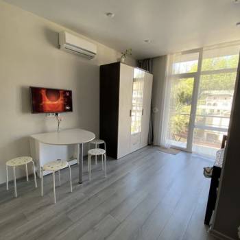 Продается 1-комнатная квартира, 28 м²