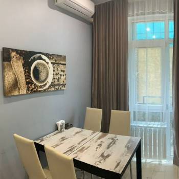 Продается 1-комнатная квартира, 28,3 м²