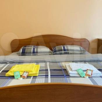 Сдается 2-х комнатная квартира, 98 м²