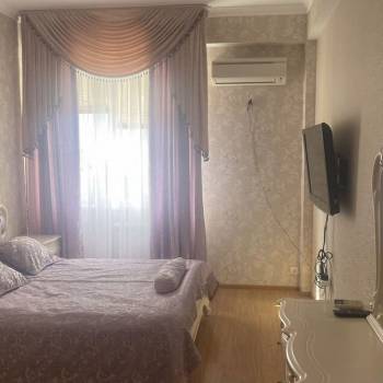 Сдается 1-комнатная квартира, 74,2 м²