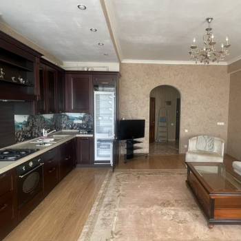 Сдается 1-комнатная квартира, 74,2 м²