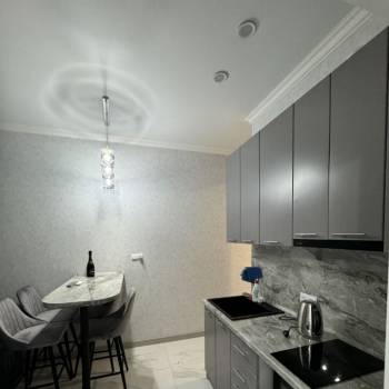 Продается 1-комнатная квартира, 38 м²