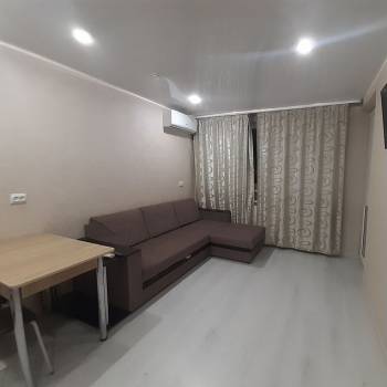 Сдается 1-комнатная квартира, 45 м²