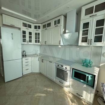 Сдается 1-комнатная квартира, 55 м²