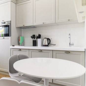 Продается 1-комнатная квартира, 17,8 м²