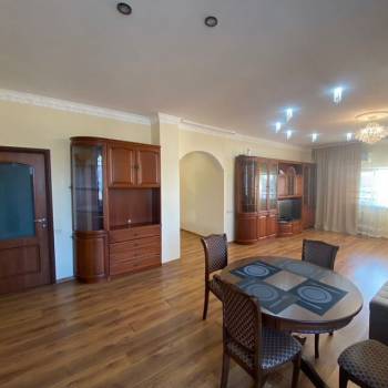 Сдается Многокомнатная квартира, 95,2 м²