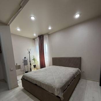 Сдается Многокомнатная квартира, 110 м²