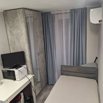 Продается 1-комнатная квартира, 30 м²