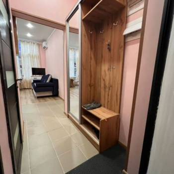 Продается 1-комнатная квартира, 27 м²