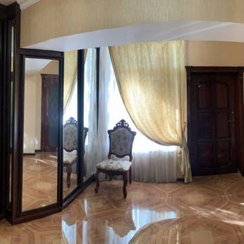 Продается Многокомнатная квартира, 150 м²