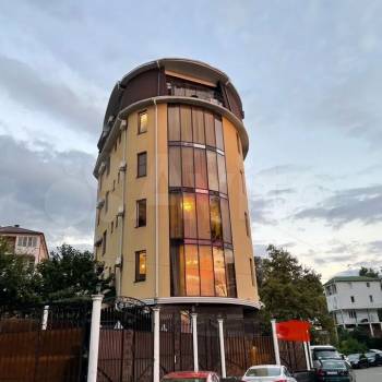 Продается 1-комнатная квартира, 32 м²