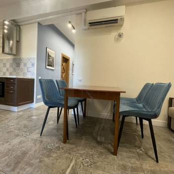 Сдается Многокомнатная квартира, 84 м²