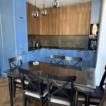 Сдается 2-х комнатная квартира, 80 м²