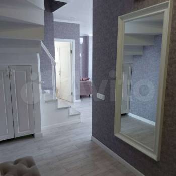 Продается Многокомнатная квартира, 108 м²